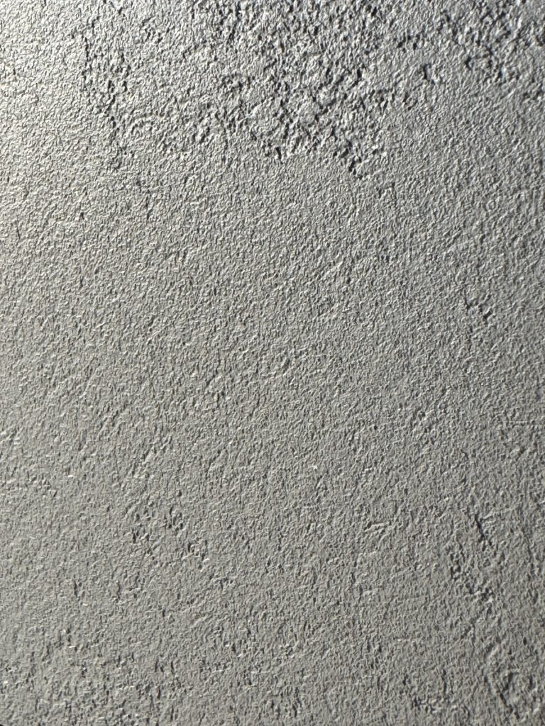 Textur und Haptik in der fugenlosen Bodengestaltung